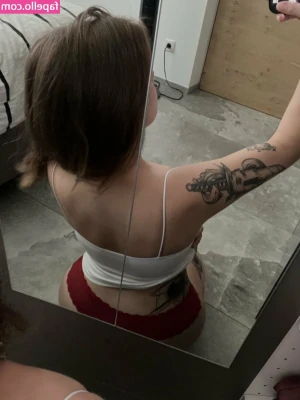 rezxxvv - Sexy tight grey leggings. Arse worship xxx