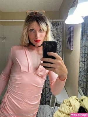 Sissy Cam [ sissy-cam ] - Which color of panties do you prefer on me?