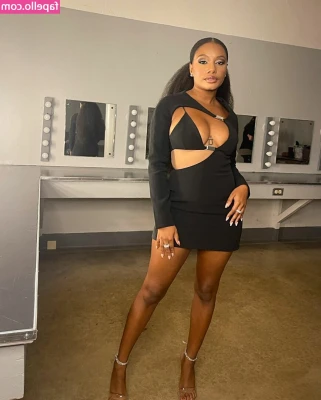 Imani Hakim [ imani-hakim ] - new video in my new fishnet coming soon💚