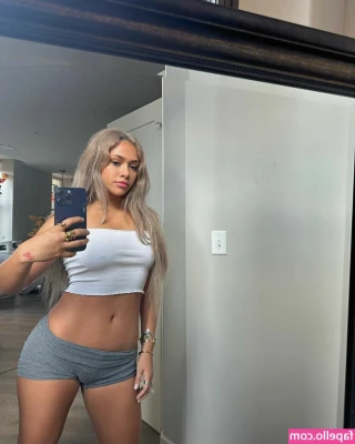 Demisux - Ella le encanta facturar 😈