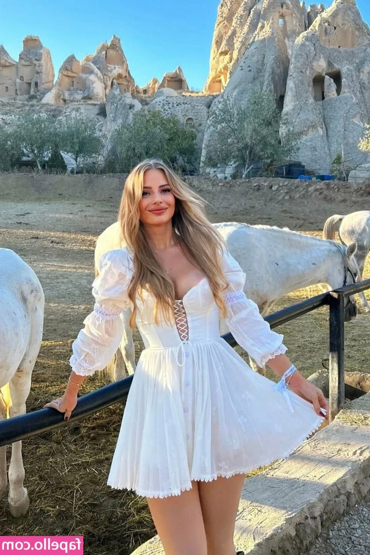 Gizem Şen [ gizem-en ] - Watch me get dirty baby 😼