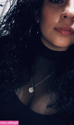 _mar_bella [ mar-bella ] - I just got this new super sexy fucktoy and she feels so so amazing!  