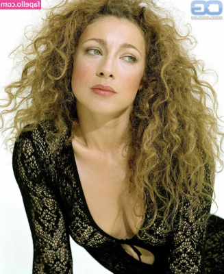 Alex Kingston [ alex-kingston ] - Sending out these panties today 💦