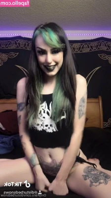 disturbedsnow - do you like the creamy kind? 💦