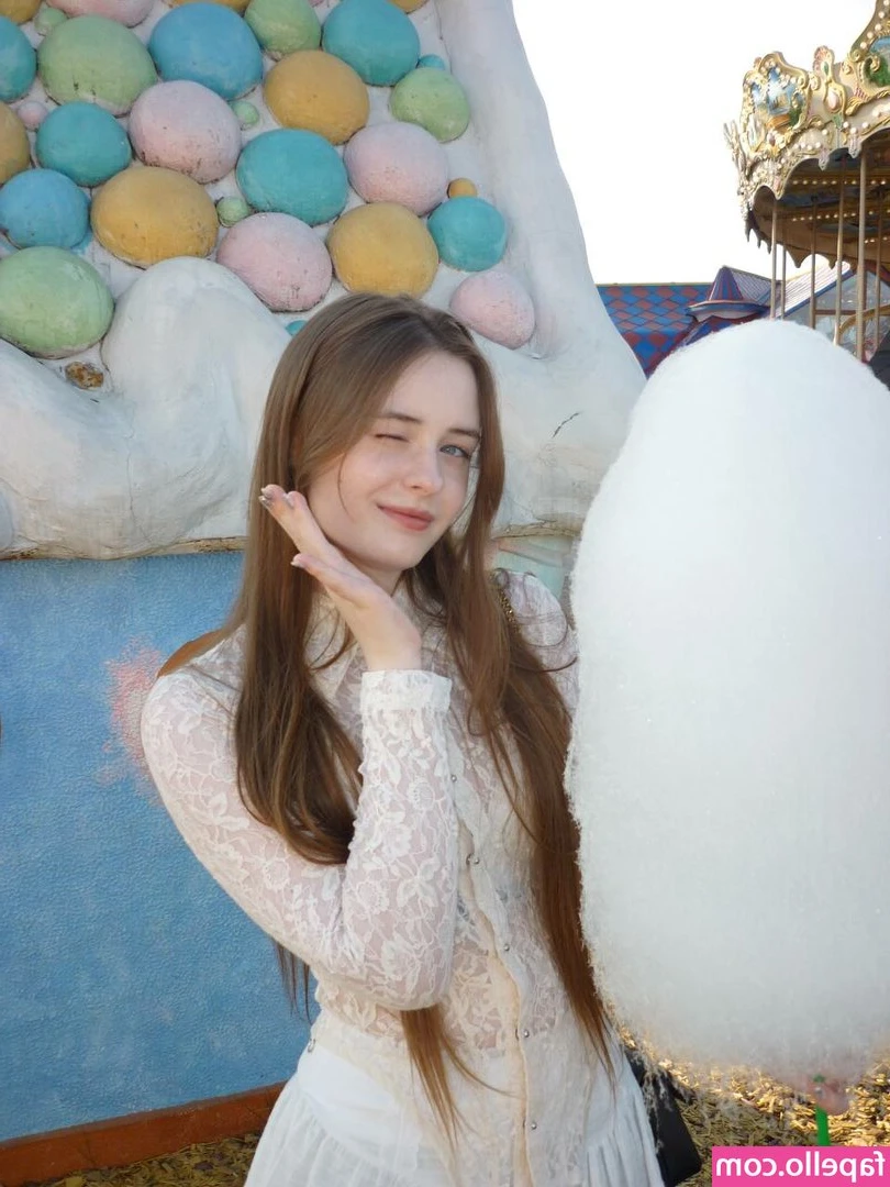 elizaveta_belle [ elizaveta-belle ] - Lick the filth and thank me afterwards.