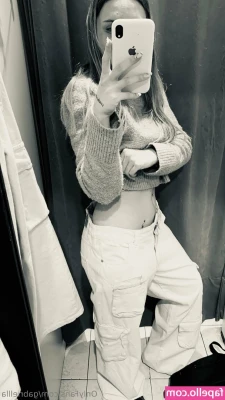 gabriellla - Spoil this juicy booty today