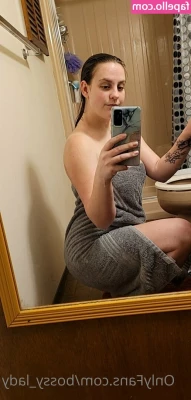 bossy_lady [ bossy-lady ] - 🔞SUB FOR FREE🔞@lucy_loo_of this hottie wants you to cum on her