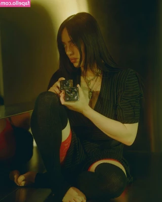 Billie Eilish [ billie-eilish ] - 💝Day 2 of 14💝 Thought I’d gift a little gift and share with