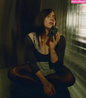 Billie Eilish [ billie-eilish ] - Bienvenidos a mi nuevo y emocionante viaje en OnlyFans  Soy Denisse y
