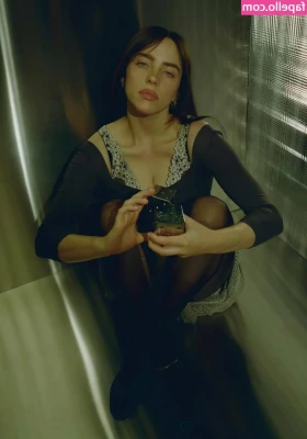 Billie Eilish [ billie-eilish ] - Thick delicious semen right out of my balls