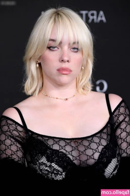 Billie Eilish [ billie-eilish ] - sadomasochism with the hot little friend   I loved playing in her