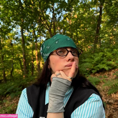 Billie Eilish [ billie-eilish ] - Can i use your mouth? 😍