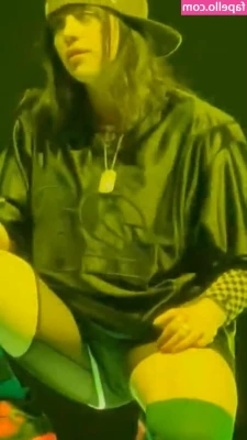 Billie Eilish [ billie-eilish ] - Ceva mai din trecut