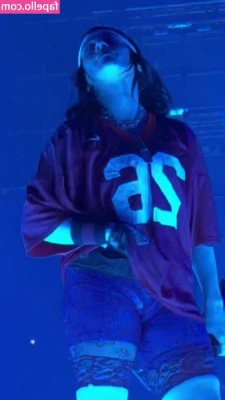 Billie Eilish [ billie-eilish ] - Corporate booty 💋