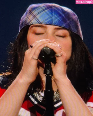 Billie Eilish [ billie-eilish ] - I wish your mouth on me