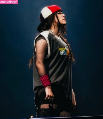 Billie Eilish [ billie-eilish ] - Stream started at 09 03 2024 02 36 pm  ROLLING TAMALES