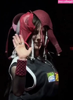 Billie Eilish [ billie-eilish ] - Come get this cock every morning and wake up with a smile on your face