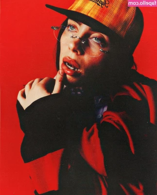 Billie Eilish [ billie-eilish ] - It's time for Wanna Know Wednesday! Ask me something, what do you
