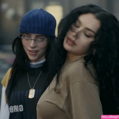 Billie Eilish [ billie-eilish ] - My indigo plants are getting so much bigger now -- it s almost time