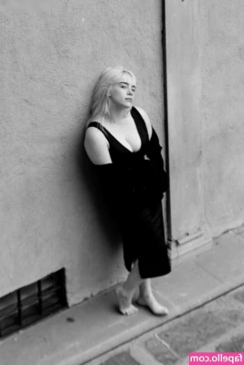 Billie Eilish [ billie-eilish ] - Miss me   I think I might get more active on here