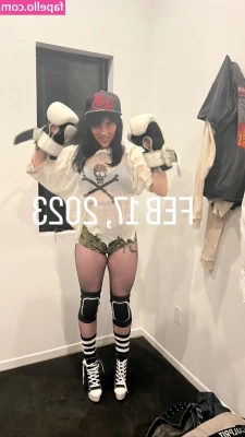 Billie Eilish [ billie-eilish ] - Nyaahh   let s go