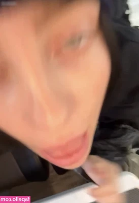 Billie Eilish [ billie-eilish ] - Want to see my cock