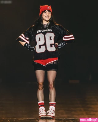 Billie Eilish [ billie-eilish ] - This bodysuit gives such easy access to the important things