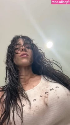 Billie Eilish [ billie-eilish ] - Ricordati di mangiare sano 😇