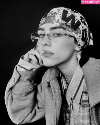 Billie Eilish [ billie-eilish ] - 1, 2, or 3? 👅👅👅