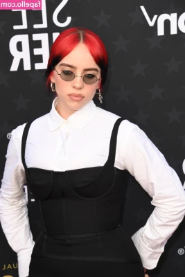 Billie Eilish [ billie-eilish ] - gm