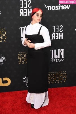 Billie Eilish [ billie-eilish ] - You know the price is always going to be nasty and disgusting, why