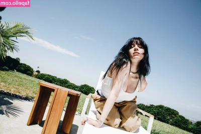 Billie Eilish [ billie-eilish ] - TIP ME  5 IF YOU LIKE MY BIG ASS  TIP ME  8 IF YOU WANNA GET THE PIC