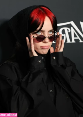 Billie Eilish [ billie-eilish ] - Catch me glowing like never before