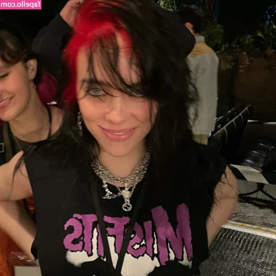 Billie Eilish [ billie-eilish ] - Titty Tuesday Bonus Pic!💋💋💋Candy