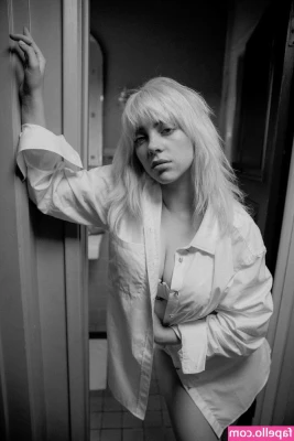 Billie Eilish [ billie-eilish ] - Think purple is a good color on me    Check out  onesweetone and give