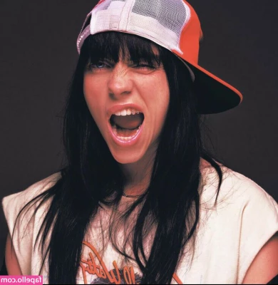 Billie Eilish [ billie-eilish ] - Just waxed my pussy   check your messages for a closer look   I fell