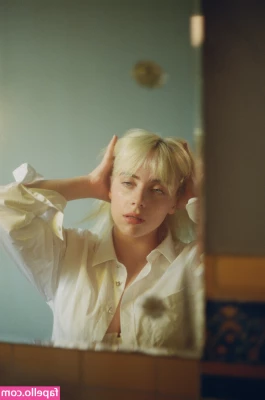 Billie Eilish [ billie-eilish ] - Getting everything ready for my trip tomorrow!!! Ugh I’m so horny