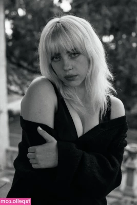 Billie Eilish [ billie-eilish ] - I try to post as much content as I can  I m really busy trying to