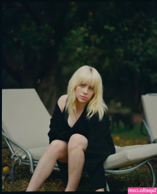 Billie Eilish [ billie-eilish ] - Spit on my tits