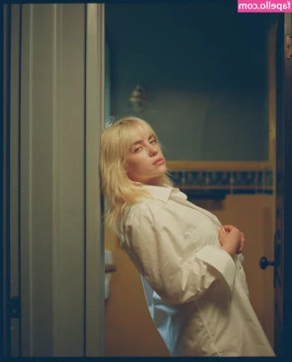 Billie Eilish [ billie-eilish ] - Thick white cock