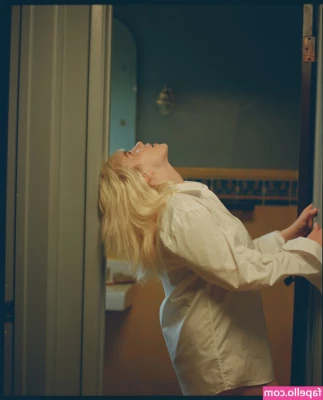 Billie Eilish [ billie-eilish ] - My nephews football coach kept looking at my ass while I was waiting