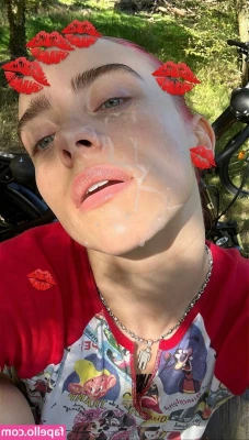 Billie Eilish [ billie-eilish ] - I wish you could feel how soft they are