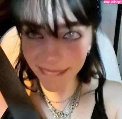 Billie Eilish [ billie-eilish ] - Mommy says joi