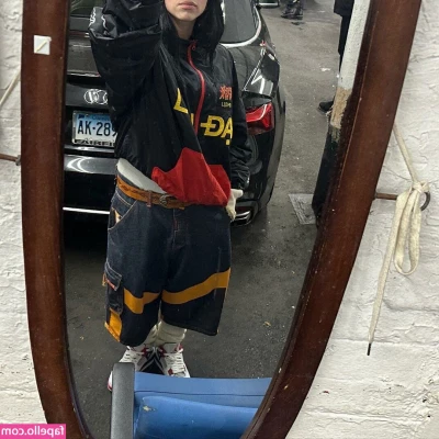 Billie Eilish [ billie-eilish ] - FRIDAY THE 13TH 🫣 and it's gonna be bad luck for 5 years if you