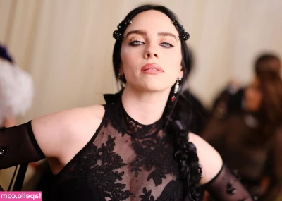 Billie Eilish [ billie-eilish ] - People will pay to be here then be weird and rude about being here 