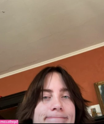 Billie Eilish [ billie-eilish ] - Hi everyone, I'm doing a holiday discount -65%