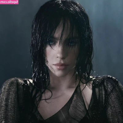 Billie Eilish [ billie-eilish ] - Just a lil something 😍😍