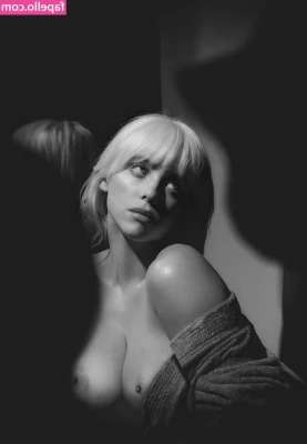 Billie Eilish [ billie-eilish ] - What did you think of the bundle with @maciexjames ?!