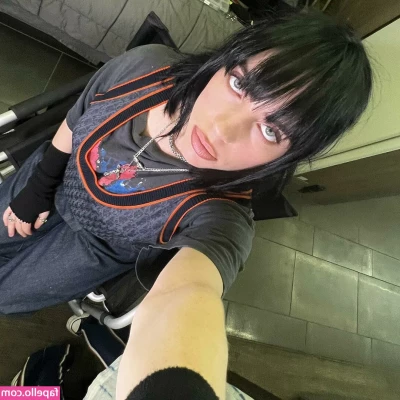 Billie Eilish [ billie-eilish ] - Let’s jerk off together
