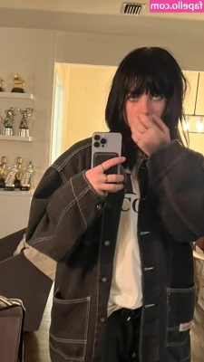Billie Eilish [ billie-eilish ] - Wanna join us? 🥰@michal.hemingway